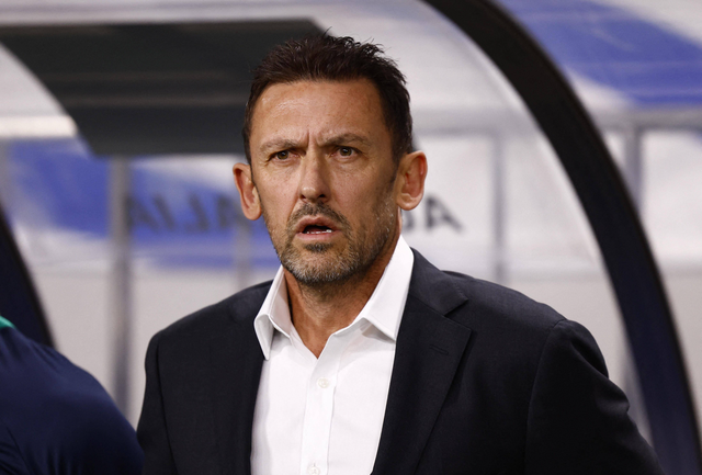 九游-澳大利亚队教练压力巨大！，萨拉赫遭遇十持续失利观众掌声雷动的简单介绍-九游