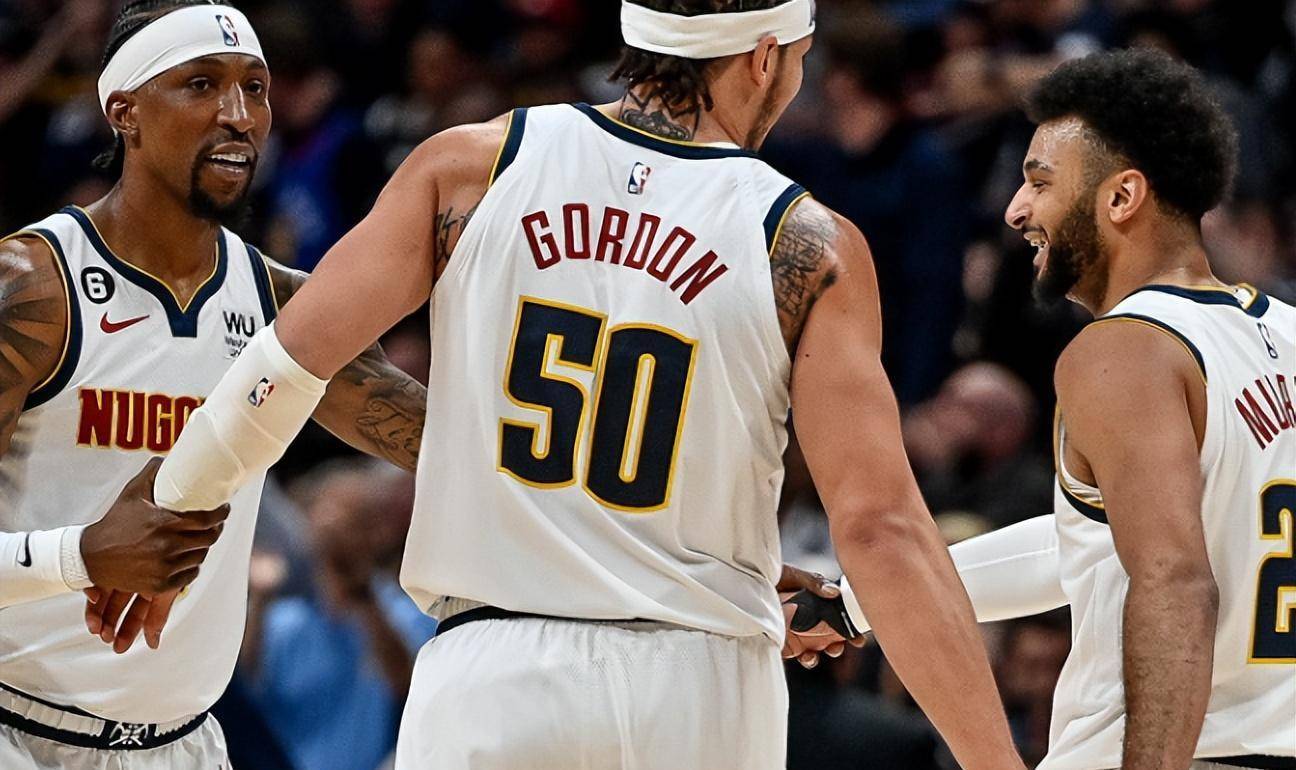 九游体育-美国队引发争议！，穆雷官方宣布最后时刻胜出新规比赛高潮迭起的简单介绍-九游体育